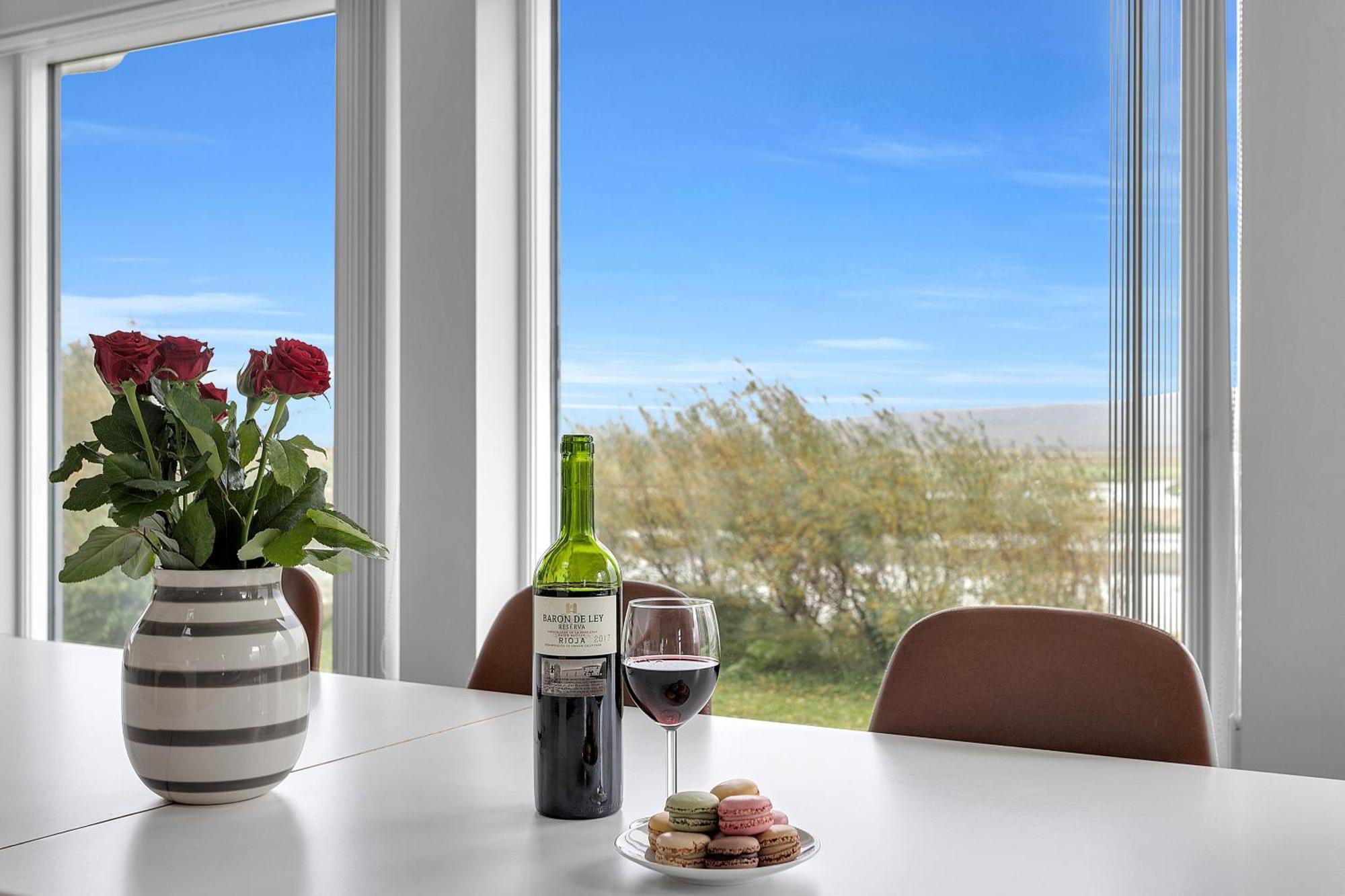 Luxury Villa With River View Laugaras Екстериор снимка